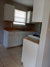 2190 Knox McRae Dr in Titusville, FL - Building Photo - Building Photo