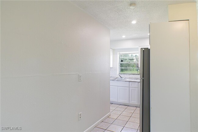 3709 Michigan Ave in Ft. Myers, FL - Building Photo - Building Photo