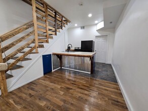 658 State St in Cincinnati, OH - Building Photo - Building Photo
