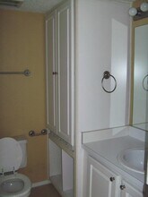 121 Oyster Bay Cir in Altamonte Springs, FL - Building Photo - Building Photo