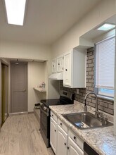 919 Brookline Blvd, Unit #1 1ST Floor in Pittsburgh, PA - Foto de edificio - Building Photo