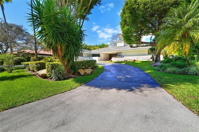 property at 7322 Vistalmar St