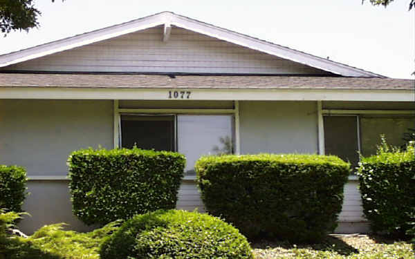 1077 Springfield St in Upland, CA - Building Photo - Building Photo