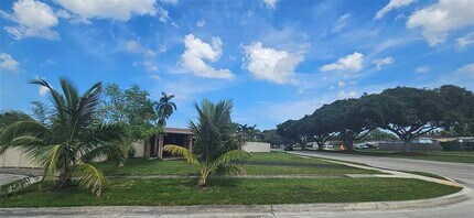 6257 Margate Blvd in Margate, FL - Building Photo - Building Photo