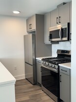 403 7th St in Jersey City, NJ - Building Photo