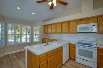 15279 Medella Cir in Sloughhouse, CA - Building Photo - Building Photo