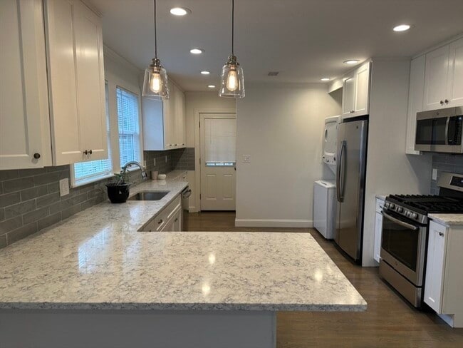 36 Springfield St in Belmont, MA - Building Photo - Building Photo