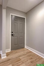 819 S 42nd St in Omaha, NE - Building Photo - Building Photo