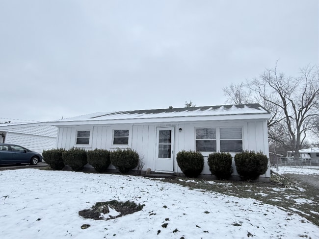 property at 1328 Longfellow Dr