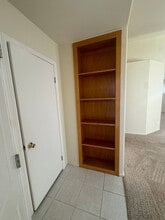 223 Riverside Ct in Santa Maria, CA - Building Photo - Building Photo