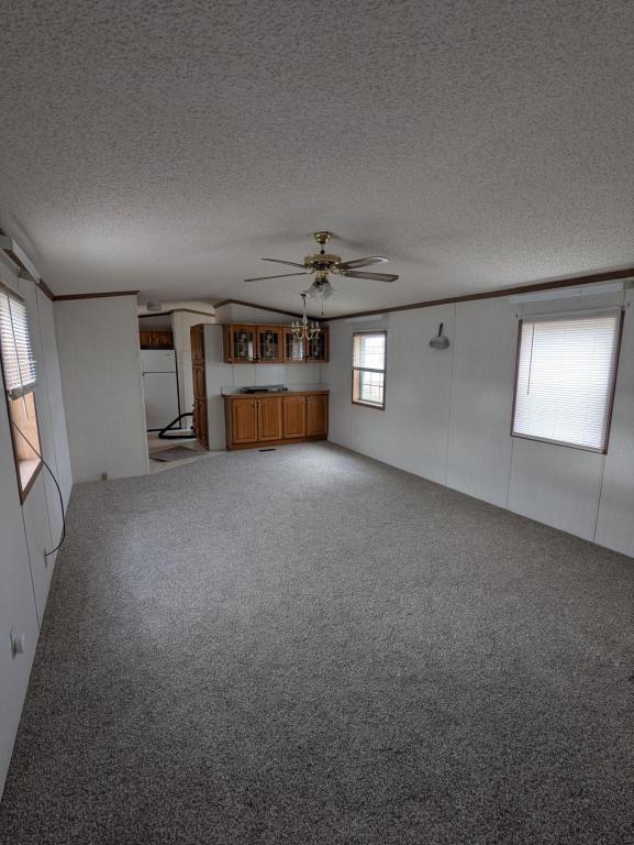 611 W Matthews St in Chillicothe, IL - Building Photo - Building Photo