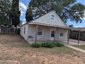 1101 40th St in Lubbock, TX - Building Photo - Building Photo