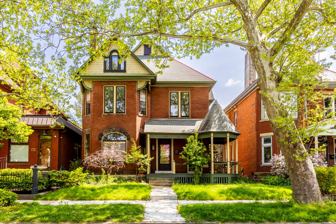 746 Neil Ave in Columbus, OH - Building Photo