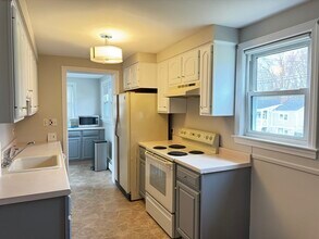 12 Seneca Rd in Woburn, MA - Building Photo - Building Photo