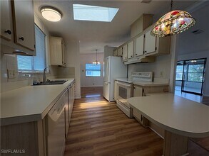 7 Oceans Blvd in Naples, FL - Building Photo - Building Photo