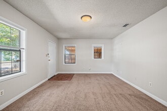 2313 20th St in Lubbock, TX - Building Photo - Building Photo