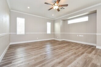 10532 Early Heights Ct in Las Vegas, NV - Building Photo - Building Photo