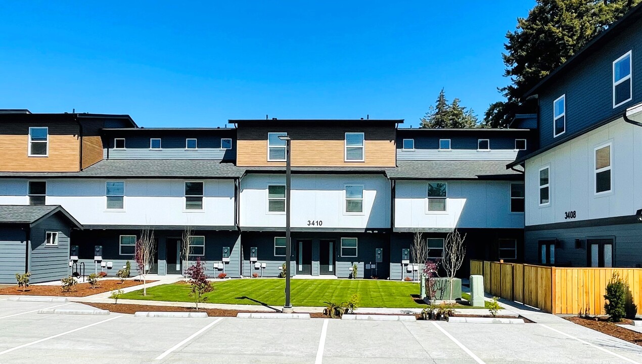 3408 Northwest Ave in Bellingham, WA - Foto de edificio