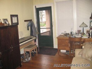42 Long Ave in Boston, MA - Building Photo - Building Photo