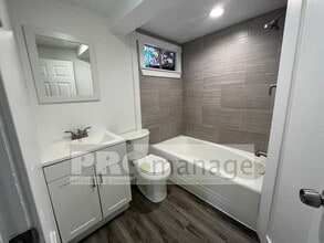 160 W 14th St in Idaho Falls, ID - Building Photo - Building Photo