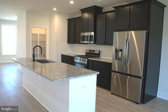 129 Heyford Dr in Stephenson, VA - Building Photo - Building Photo