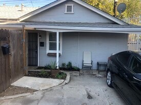 10742 Palms Blvd in Los Angeles, CA - Building Photo