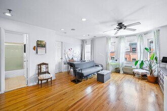 318 Park Ave in Hoboken, NJ - Building Photo - Building Photo