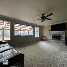 7995 S Boulder Dr in Boise, ID - Building Photo - Building Photo