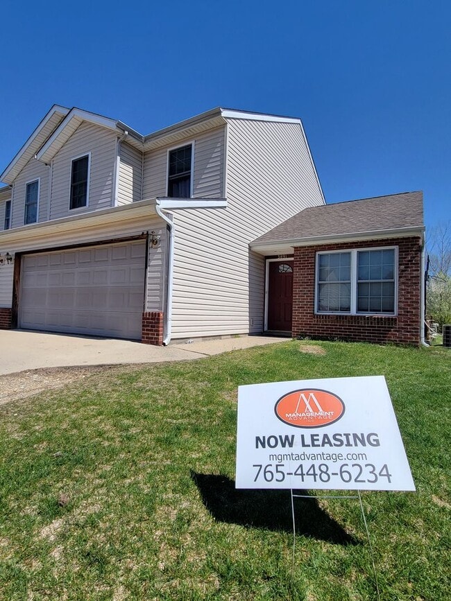 3891-3895 Ledyard St in West Lafayette, IN - Building Photo - Building Photo