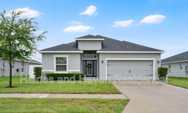 712 Daphne Dr