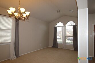 5405 English Oak Dr in Killeen, TX - Building Photo - Building Photo