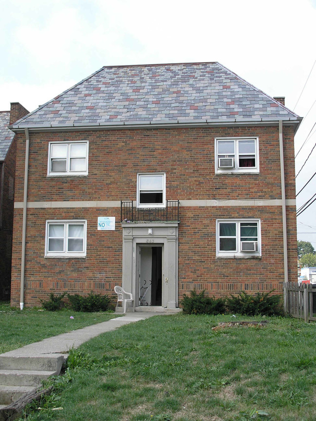 883-890 Lilley Ave in Columbus, OH - Foto de edificio - Building Photo