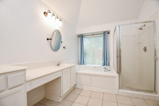 535 Avery Dr in Sugar Land, TX - Building Photo - Building Photo