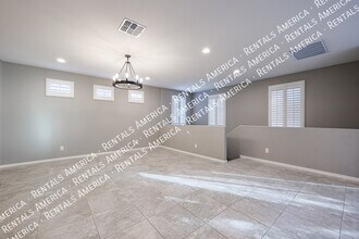 4212 E Erie St, Unit 105 in Gilbert, AZ - Building Photo - Building Photo