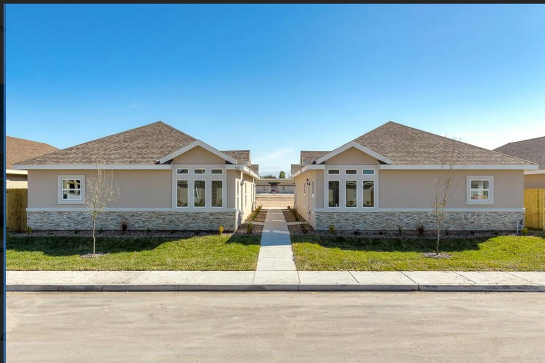 410 Downing Ave in Edinburg, TX - Building Photo