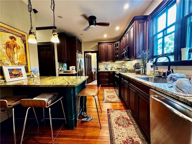 property at 17 Lincoln St