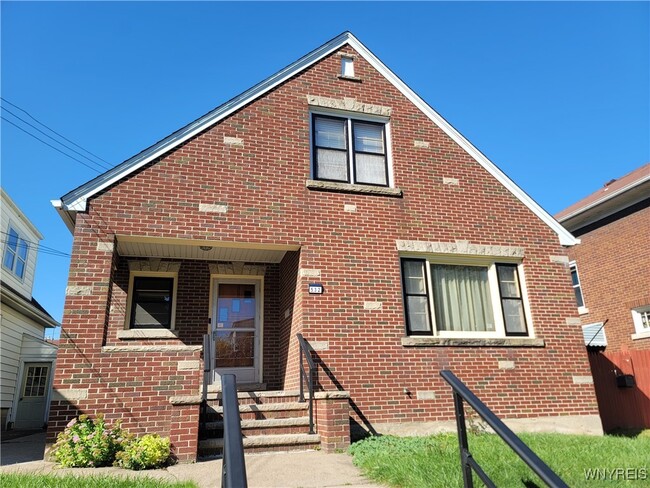 property at 532 16th St