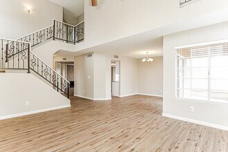 8902 W Caribbean Ln in Peoria, AZ - Foto de edificio - Building Photo