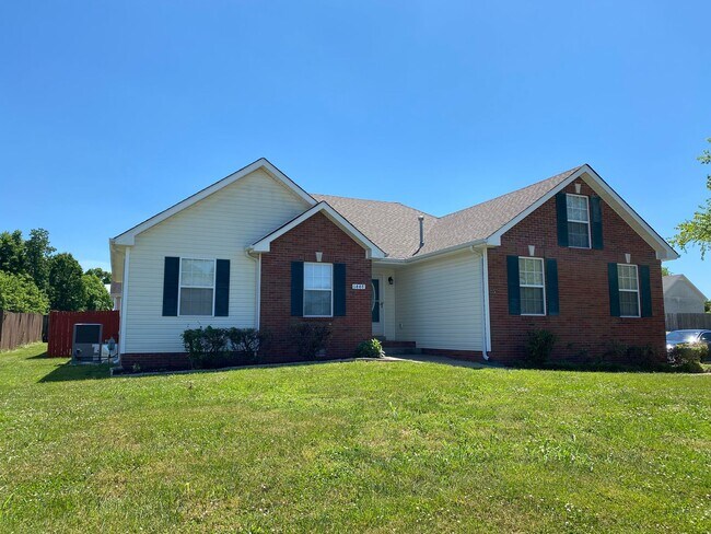 1448 Cedar Springs Cir in Clarksville, TN - Building Photo - Building Photo