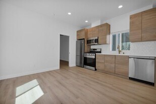 4554 North Ave in San Diego, CA - Building Photo