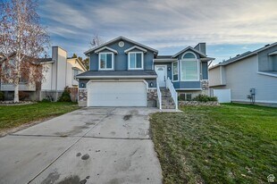 172 Bridgepark Cir in Draper, UT - Building Photo