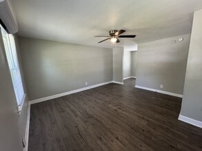 2101 Montclair Ave in Greenville, NC - Building Photo - Building Photo