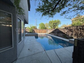 440 Gianelli St in Tracy, CA - Building Photo - Building Photo