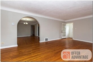 2107 Wynn Rd in University Heights, OH - Building Photo - Building Photo