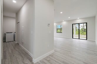 1213 County St E in Lehigh Acres, FL - Building Photo - Building Photo