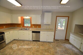 11636 Evergreen St NW in Minneapolis, MN - Building Photo - Building Photo