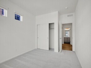 1089 Larkspur Dr in Erie, CO - Building Photo - Building Photo