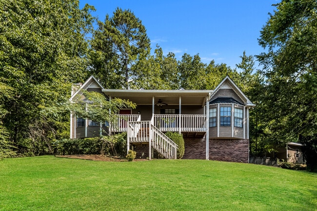 6536 Chrissy Dr