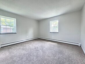 128 North St, Unit 6 in Newton, MA - Building Photo - Building Photo