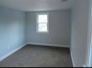 278 Ware St in Mansfield, MA - Foto de edificio - Building Photo